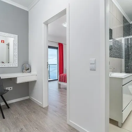 Willa Ourmadeira - Sunset Cliff Villas, Contemporary