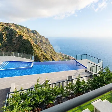Vila Ourmadeira - Sunset Cliff Villas, Contemporary Fajã da Ovelha