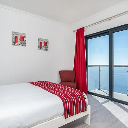 Villa Ourmadeira - Sunset Cliff Villas, Contemporary