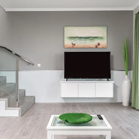 Ourmadeira - Sunset Cliff Villas, Contemporary Willa Fajã da Ovelha