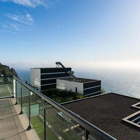 Ourmadeira - Sunset Cliff Villas, Contemporary Villa Fajã da Ovelha