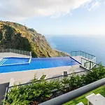 Villa Ourmadeira - Sunset Cliff Fajã da Ovelha