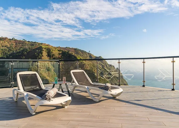 Ourmadeira - Sunset Cliff Villa *